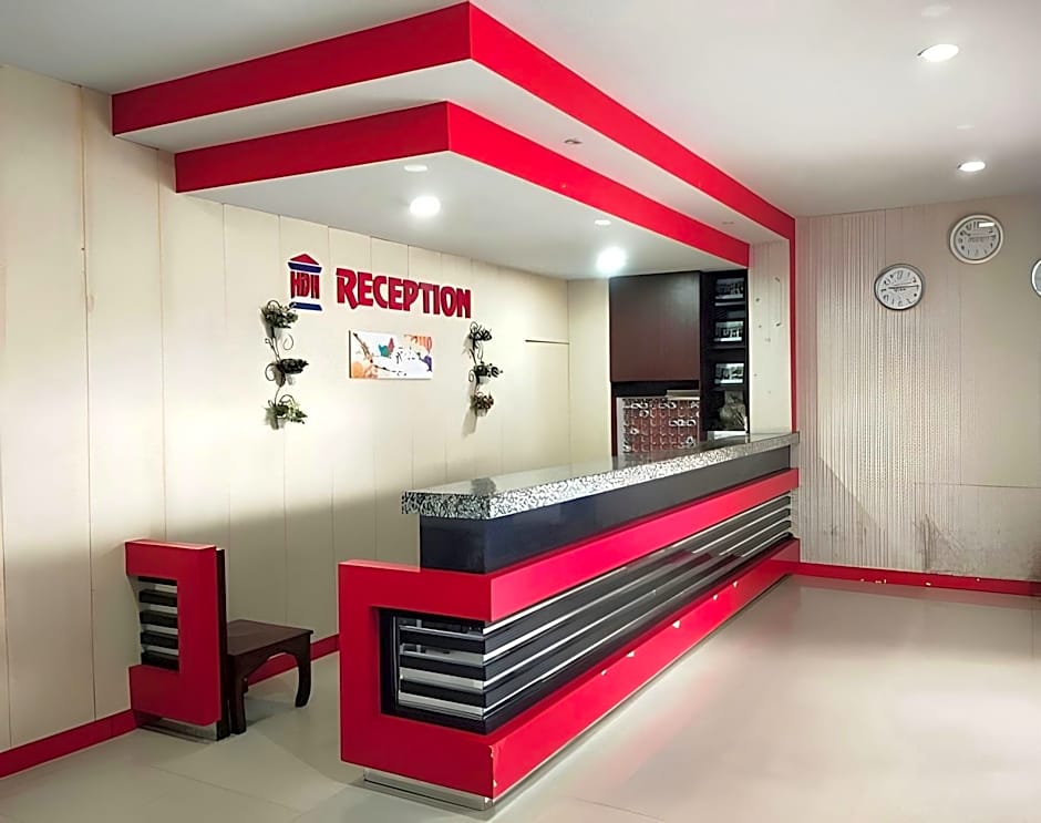 OYO 1633 Hotel Darma Nusantara 3