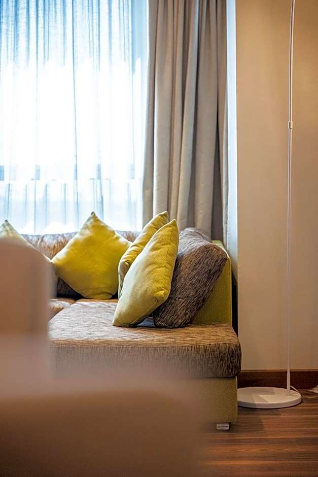 Remal Hotel & Villas Al Dhannah City