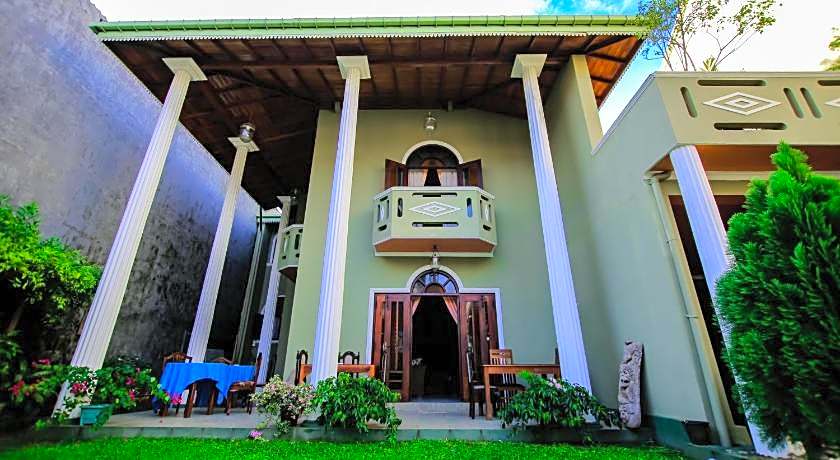 Frangipani Motel