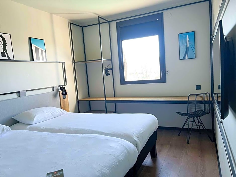 Ibis Lunel Petite Camargue
