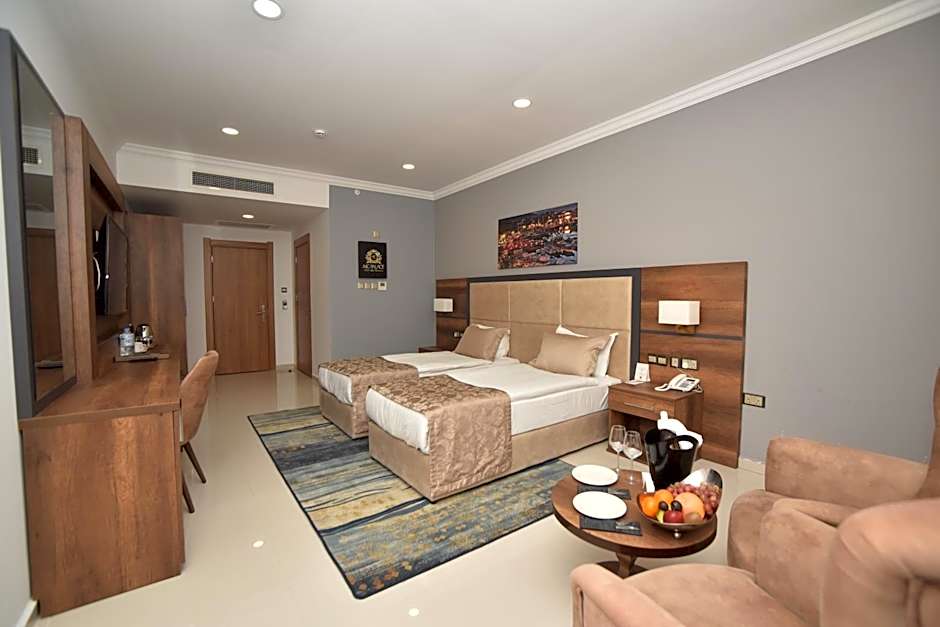 Mc Palace Hotel Spa & Convention