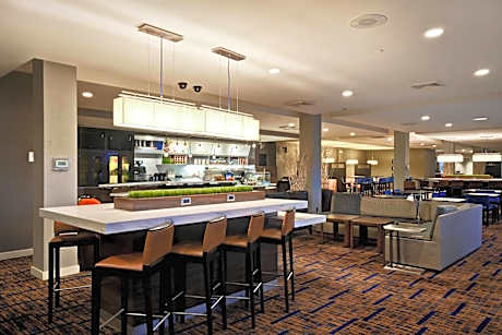 Courtyard by Marriott Cape Cod Hyannis