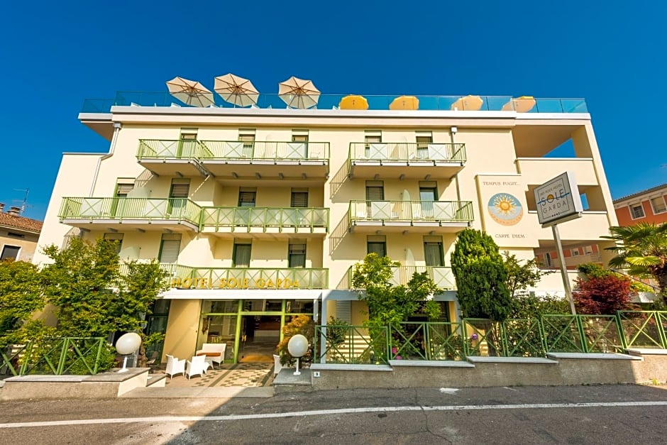 Sky Pool Hotel Sole Garda