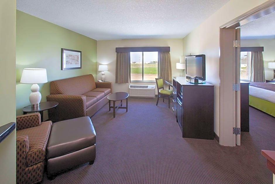 AmericInn by Wyndham Fairfield