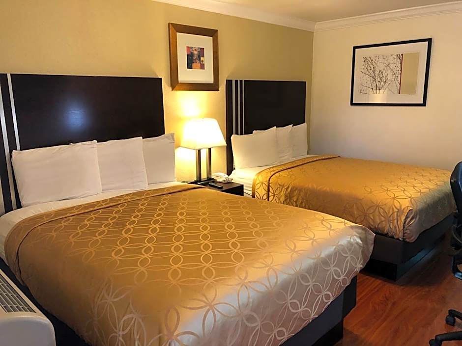 Lombard Plaza Motel