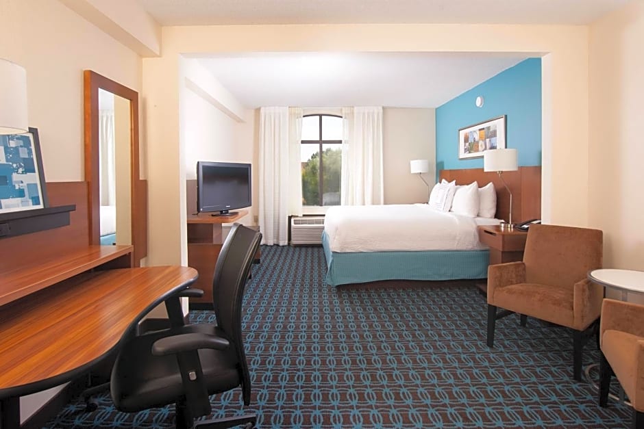 Fairfield Inn & Suites by Marriott Atlanta Airport South/Sullivan Road