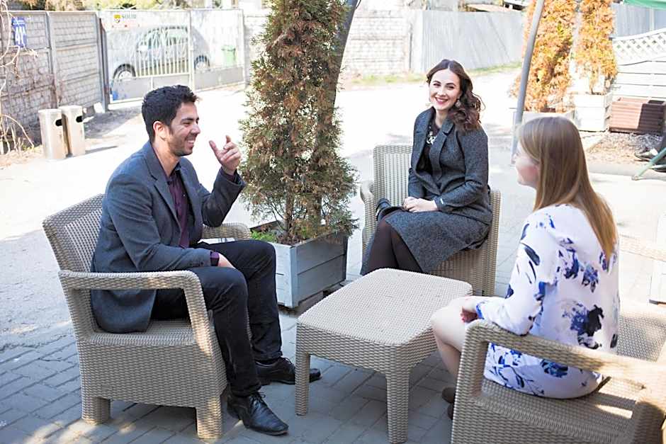 Hotelik Okęcie 39 - Nocleg i Parking Blisko Lotnisko Okęcie