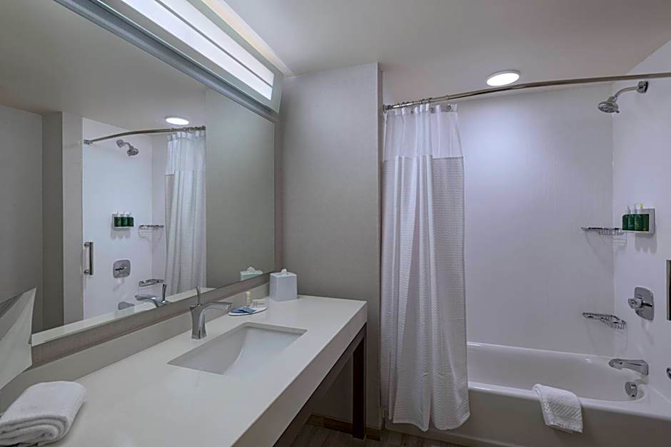 Courtyard by Marriott St. Louis Brentwood