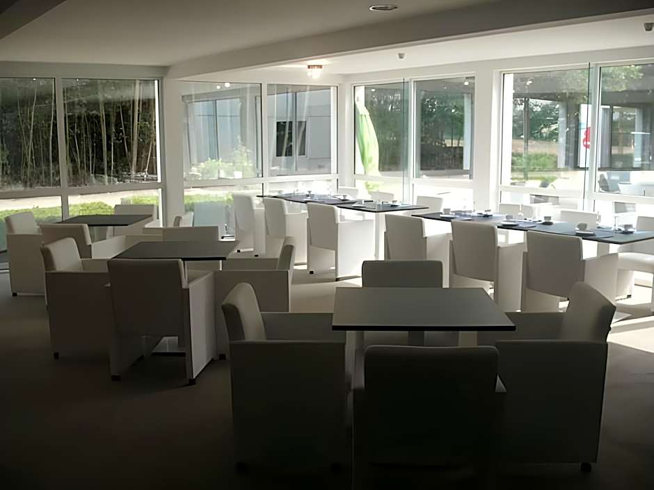 Travel Hotel Kruisem