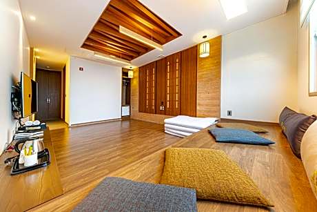 Korean Style Ondol Special Room