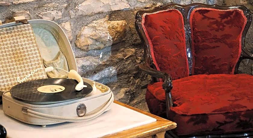 Urla Taş Konak Otel