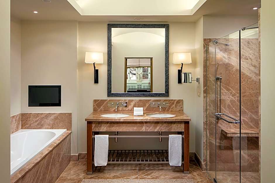 Augustine, A Luxury Collection Hotel, Prague