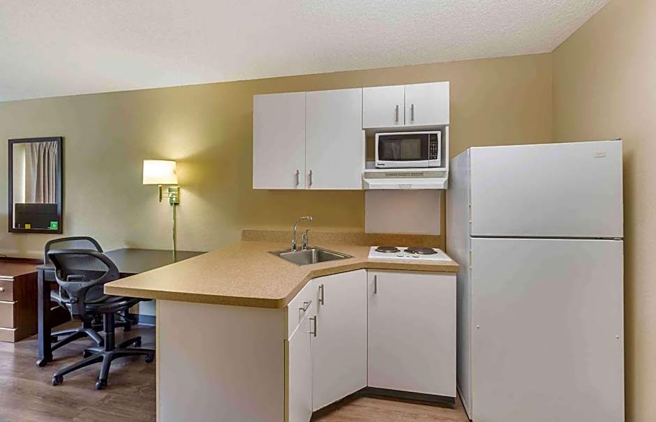 Extended Stay America Suites - Seattle - Lynnwood