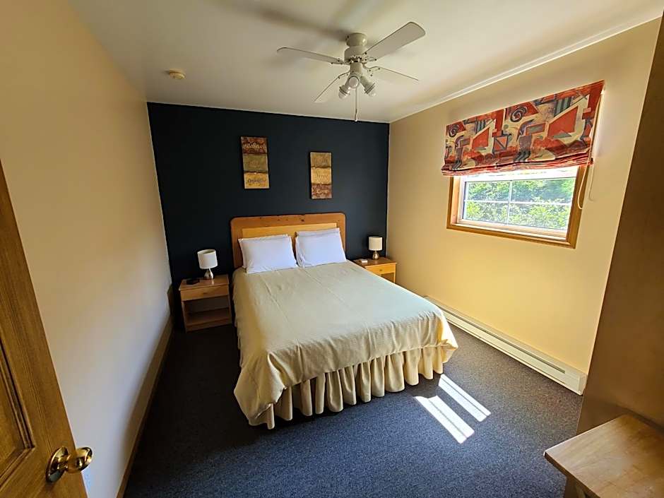 Lonely Rock Seaside Bungalows