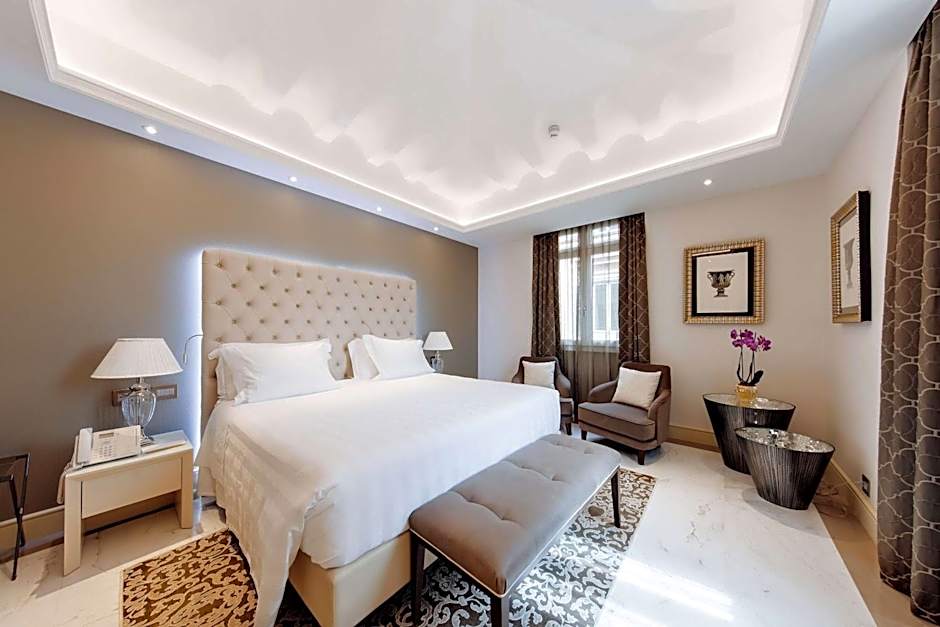 Aleph Rome Hotel, Curio Collection By Hilton