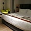 Amigo Hotel