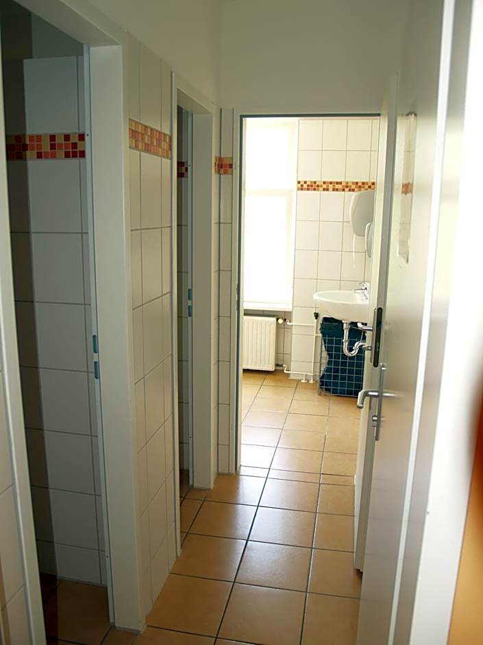 Happy go Lucky Hotel  Hostel