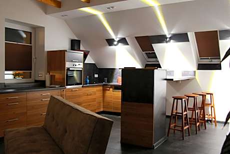 Three-Bedroom Deluxe Apartment