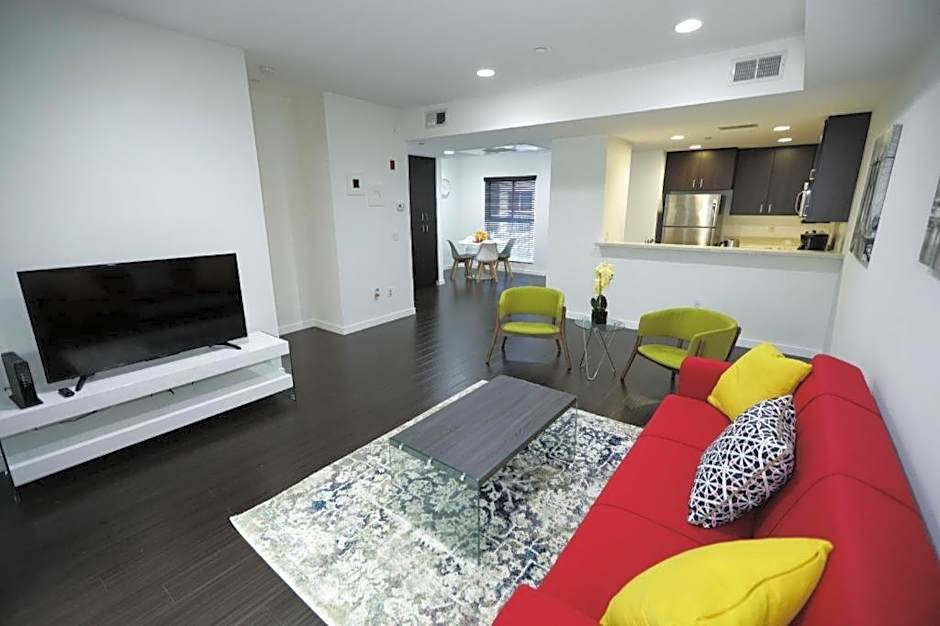 Downtown Cosmopolitan Residences