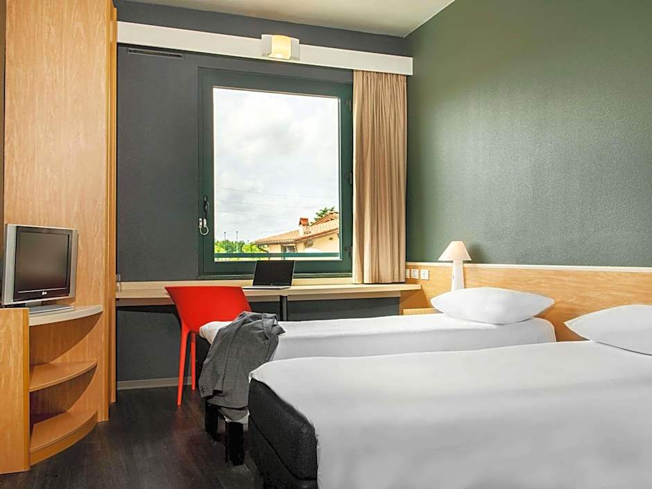 Hotel Ibis Firenze Prato Est