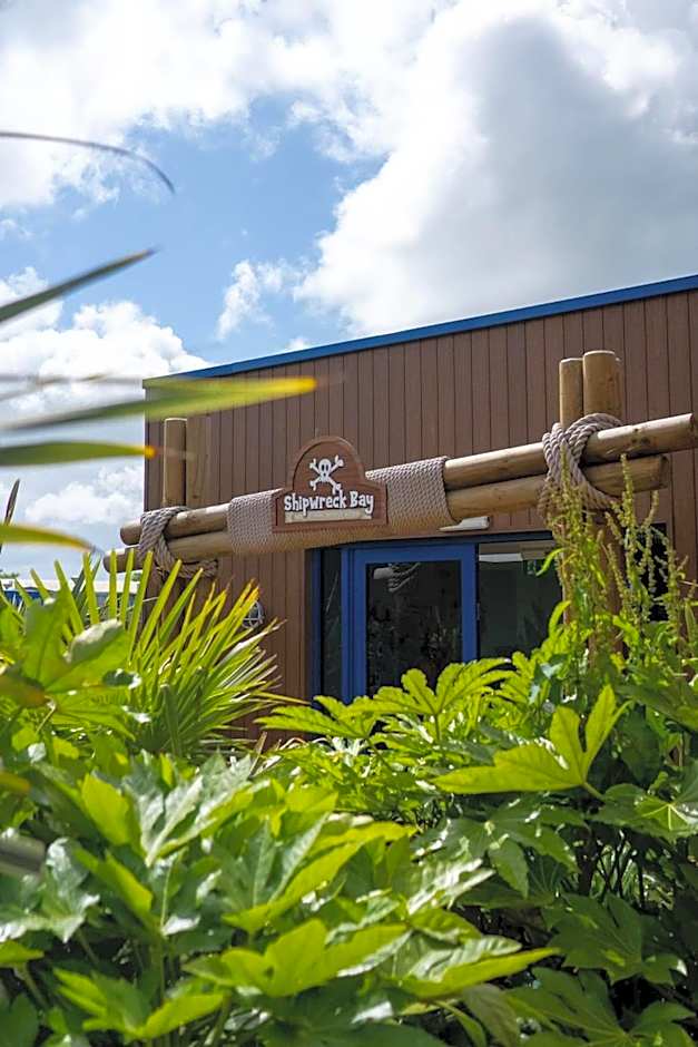 marine getaways caravan hire