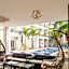 Golden Hotel