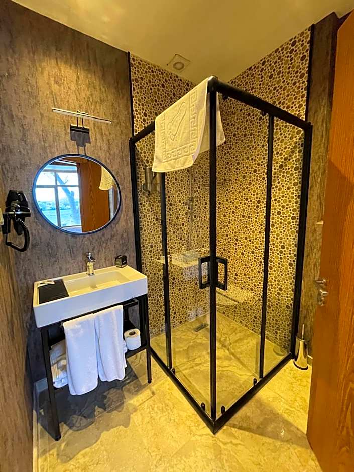 Weingart Seaside Hotel