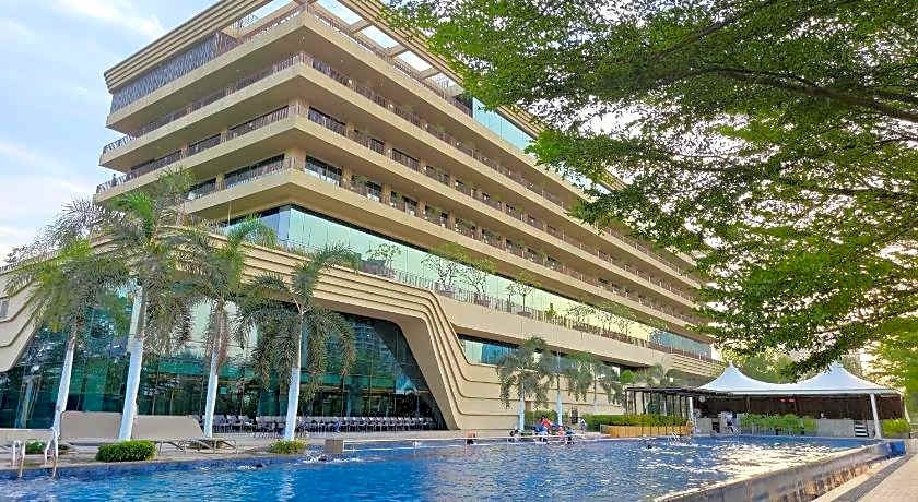 Gift City Club, a member of Radisson Individuals
