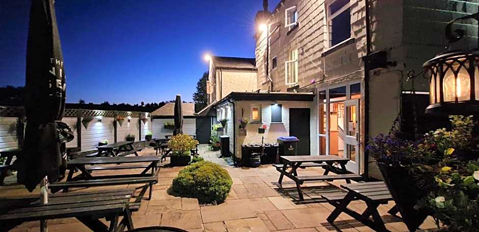 The Strawbury Duck Inn