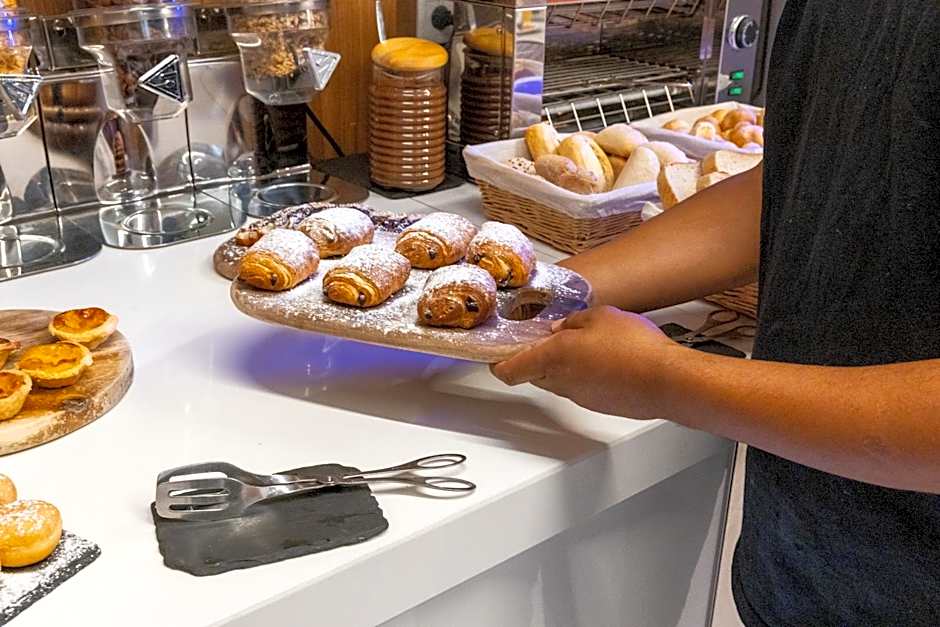 The ICONS Lisbon Central Hotel