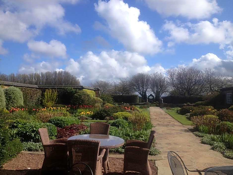 Greywalls Hotel & Chez Roux