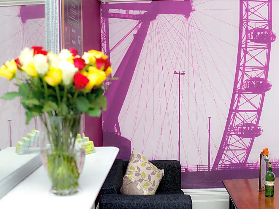 YHA London Earl's Court