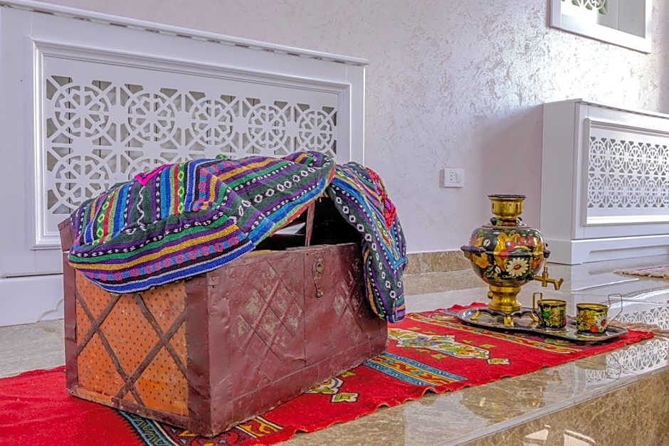 Premier Old Gates Hotel