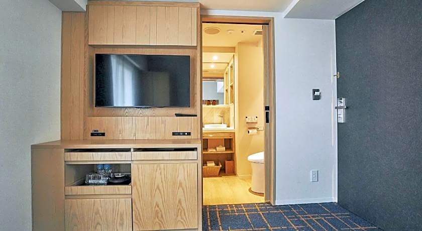 Hotel Traveltine Kyoto Kiyamachi