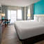 Howard Johnson Plaza Hotel by Wyndham Ocean City Oceanfront