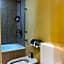 Howard Johnson Plaza by Wyndham Buenos Aires Florida Street