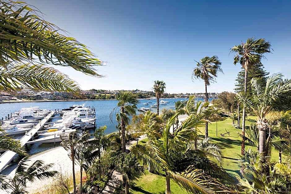 Pier 21 Apartment Hotel Fremantle