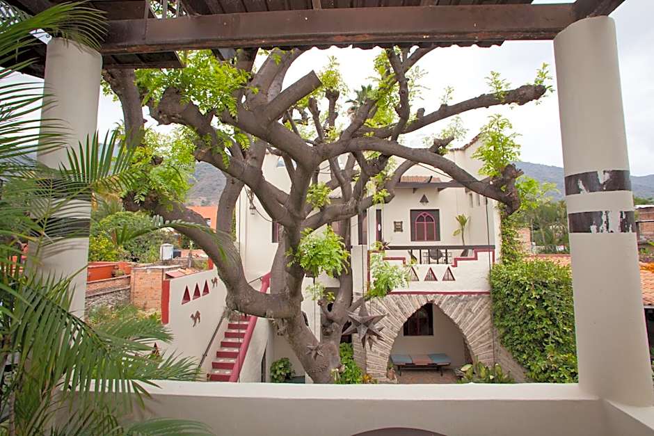 Hotel Casa Blanca