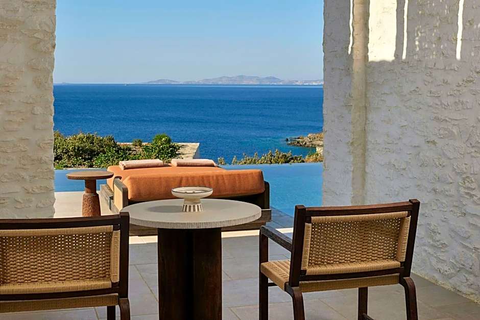 Odera, Tinos, Autograph Collection