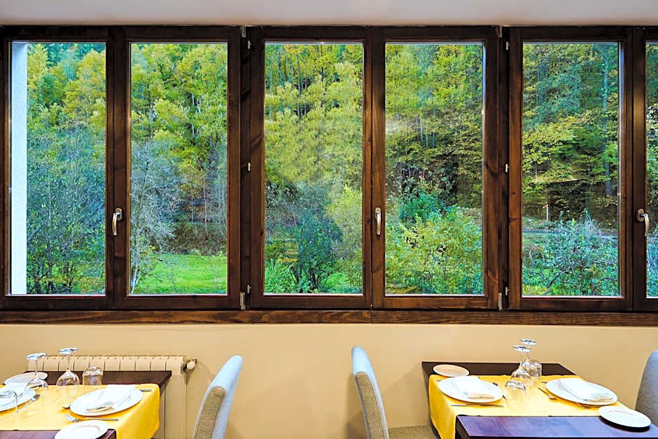 Hotel Rural Las Montañas de Pumar