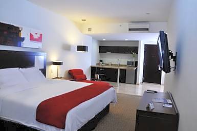 1 King Bed Standard