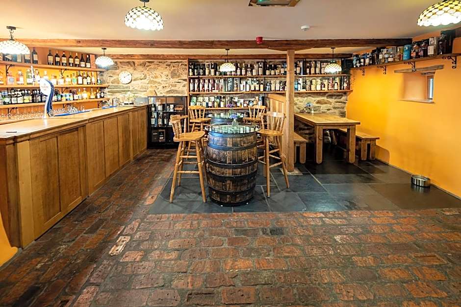 The Wayside and Whisky Barn