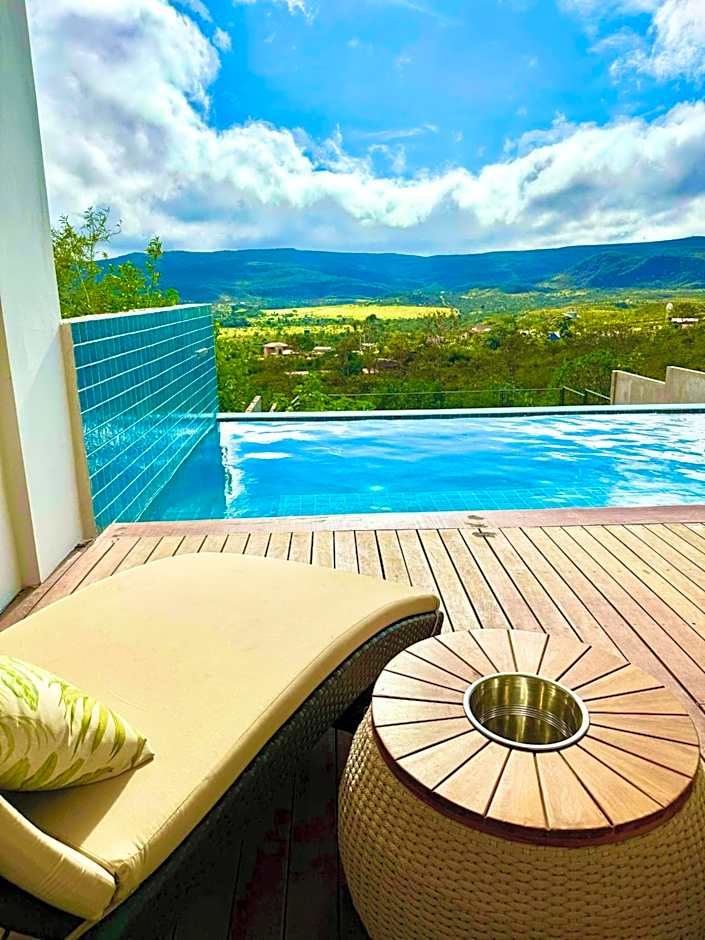 Casa Hari Veadeiros - piscina, ar condicionado e vista maravilhosa!