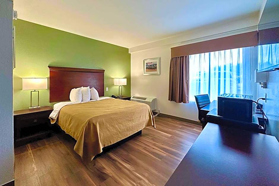 Quality Inn & Suites Albany Airport