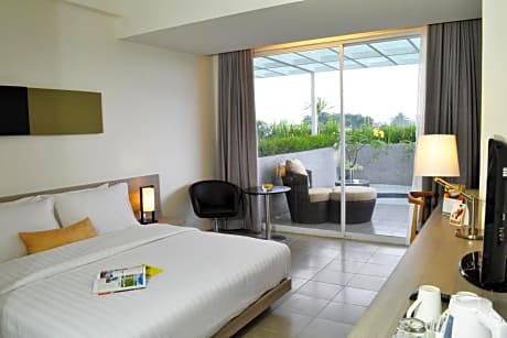 Deluxe Double Room with Balcony