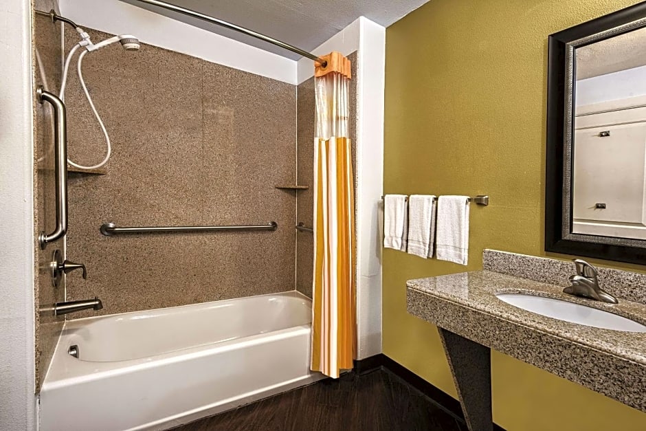 La Quinta by Wyndham Austin - Cedar Park