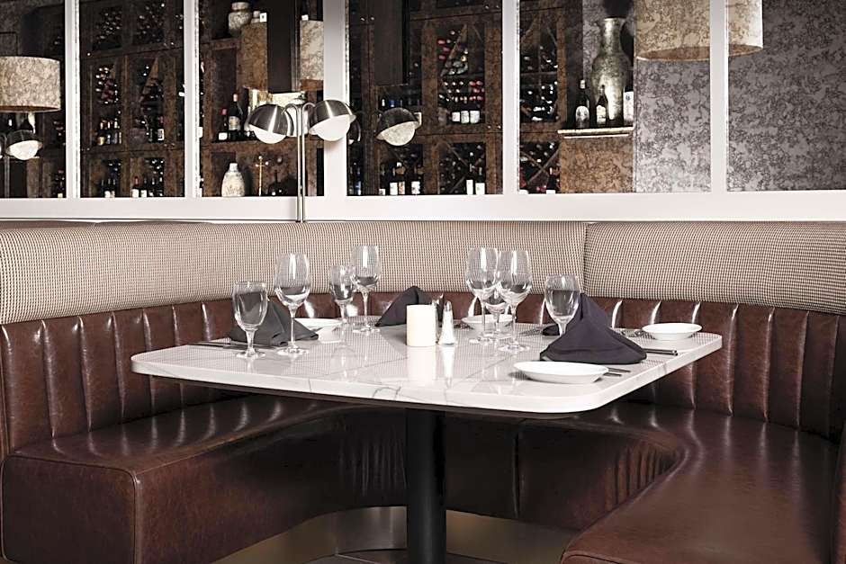 Embassy Suites By Hilton Kennesaw