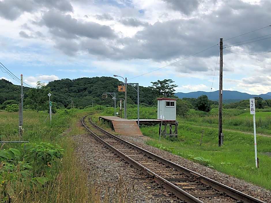 日本一しょぼいゲストハウス ウタラといかん Poor and Shabby GuestHouse "UtaraToikan"