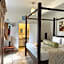 Stephna Residence
