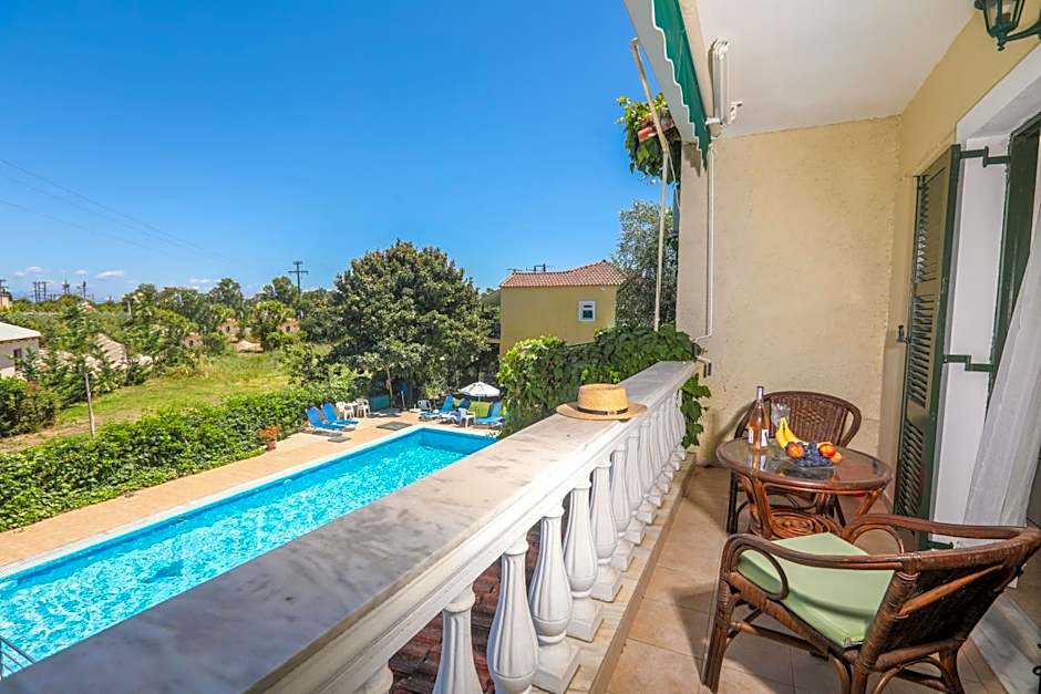 The Mayflower Studios & Apartments